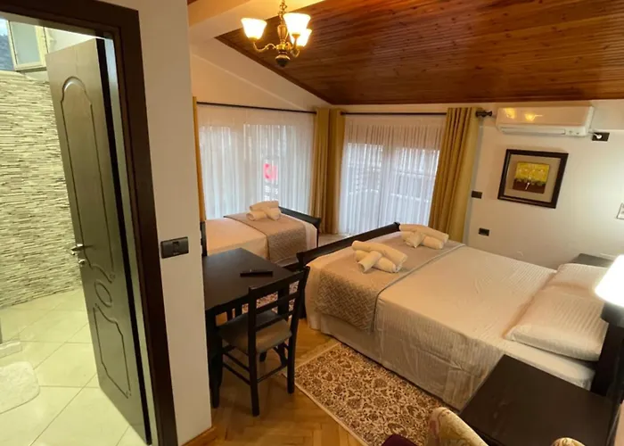 بيت ضيافة At